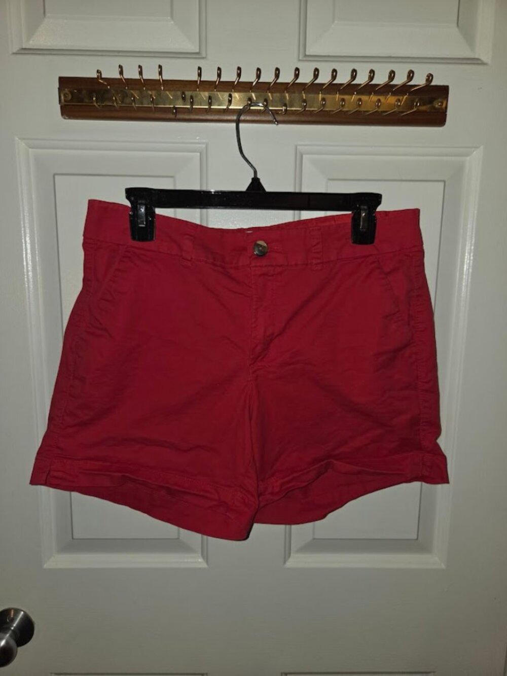 Women's shorts by Old Navy size 10 Everyday Short Mid-Rise Red